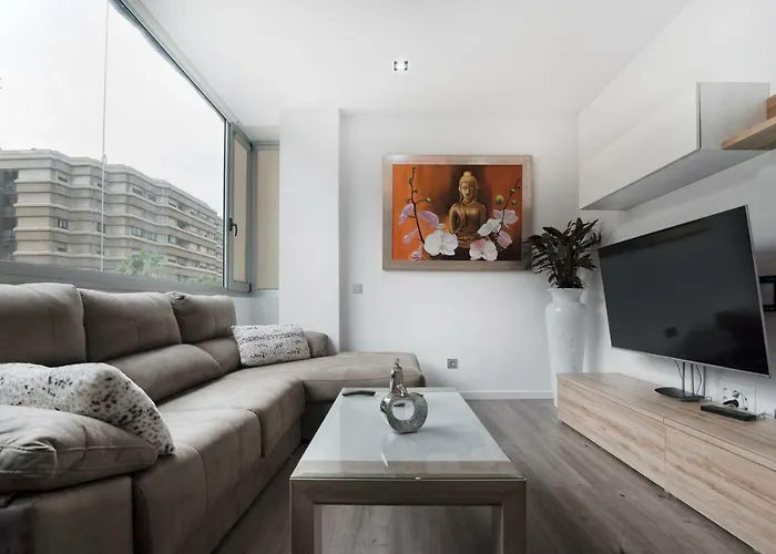 Mesa Y Lopez- Playa Canteras